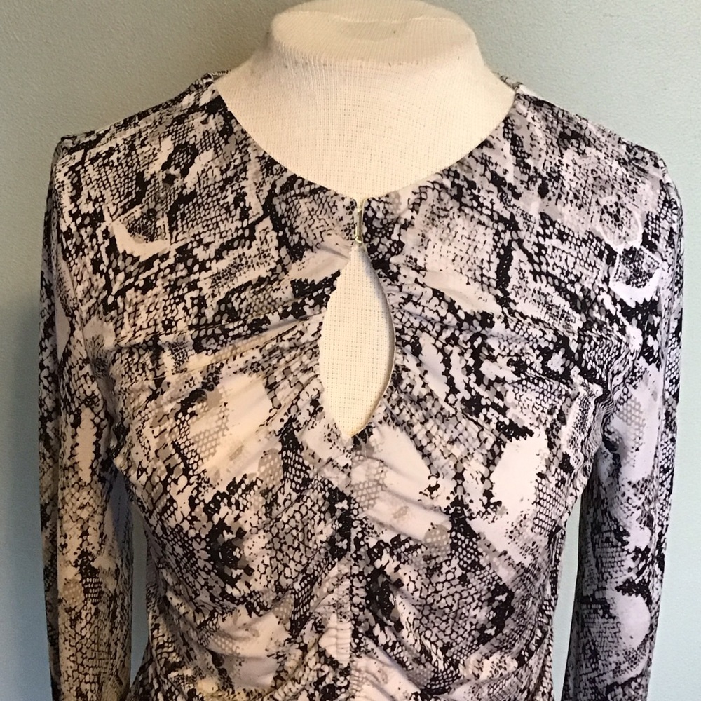 INC International Concepts Snake Print Ruched Long Sleeve Keyhole Top Small